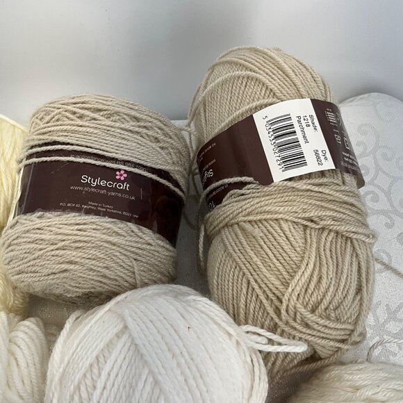 Mixed Yarn Bundle Neutral Colors: Caron Simply Soft Bernat Softee Baby & Stylecr - Picture 4 of 5